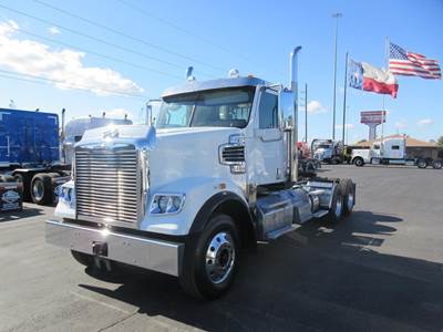 Freightliner Coronado 122 SD Day Cab Truck - Detroit 505HP, 10 Speed Manual