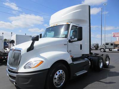 International LT Day Cab Truck - Cummins 450HP, 12 Speed Endurant Automatic