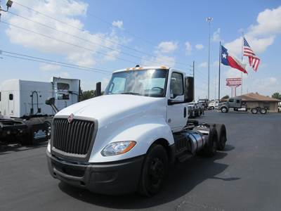International LT Day Cab Truck - Cummins 400HP, 12 Speed Endurant Automatic
