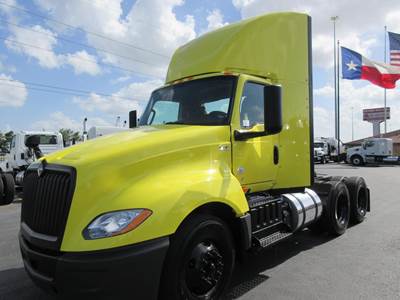 International LT Day Cab Truck - Cummins 450HP, 12 Speed Endurant Automatic