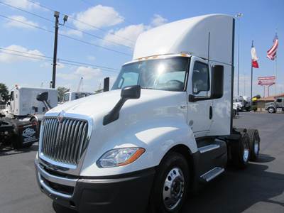 International LT Day Cab Truck - Cummins 450HP, 12 Speed Endurant Automatic