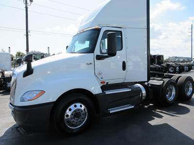 International LT Day Cab Truck - Cummins 450HP, 12 Speed Endurant Automatic