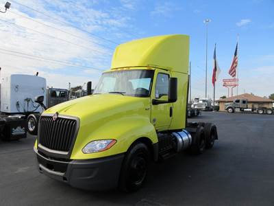 International LT Day Cab Truck - Cummins 450HP, 12 Speed Endurant Automatic