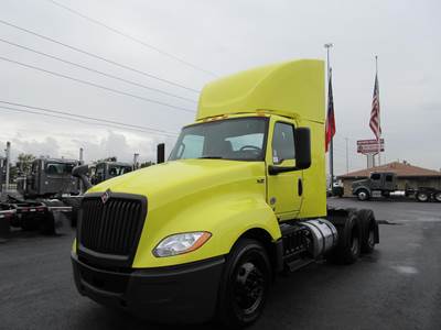 International LT Day Cab Truck - Cummins 450HP, 12 Speed Endurant Automatic