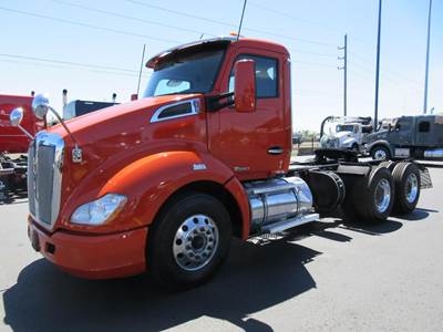 Kenworth T680 Day Cab Truck - Paccar 455HP, 12 Speed Endurant Automatic