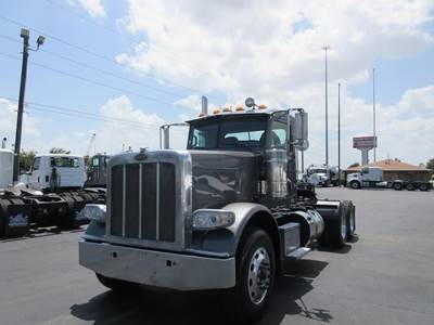 Peterbilt 389 Day Cab Truck - Cummins 450HP, 10 Speed Manual