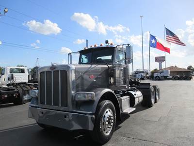 Peterbilt 389 Day Cab Truck - Cummins 450HP, 10 Speed Manual