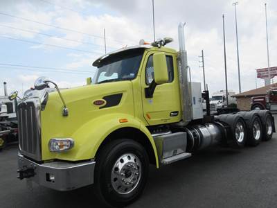 Peterbilt 567 Tri Axle Day Cab Truck - Cummins 565HP, 18 Speed Manual