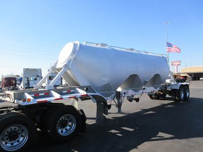 Polar 1000cf Dry Bulk / Pneumatic Tank Trailer