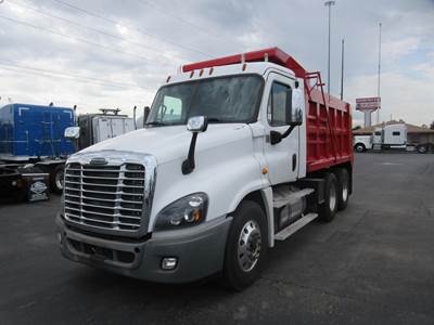 Freightliner Cascadia 125 Dump Truck - Cummins 400HP, 10 Speed Smart Advantage Automatic
