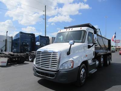 Freightliner Cascadia 125 Tri Axle Dump Truck - Detroit 505HP, 12 Speed Dt12 Automatic, 20' Dump
