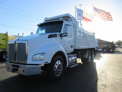 Kenworth T880 Dump Truck - Cummins 450HP, 10 Speed Smart Advantage Automatic