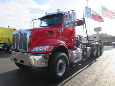 Peterbilt 348 Tri Axle Roll Off Truck - Paccar, 370HP, 6 Speed Allison Rds Automatic