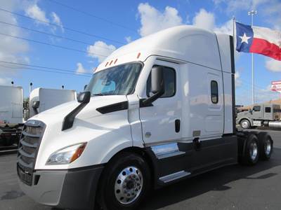 Freightliner Cascadia 116 Sleeper Semi Truck - 72" Raised Roof Sleeper, Detroit 450HP, 12 Speed Dt12 Automatic