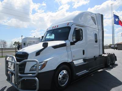 Freightliner Cascadia 126 Sleeper Semi Truck - 72" Raised Roof Sleeper, Detroit 450HP, 12 Speed Dt12 Automatic