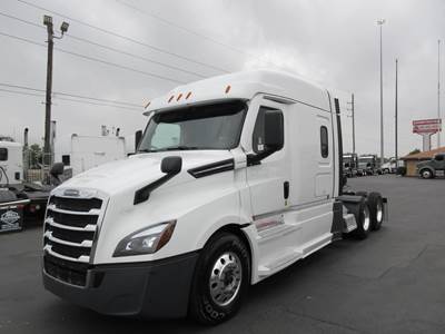 Freightliner Cascadia 126 Sleeper Semi Truck - Mid Roof Sleeper, Detroit 450HP, 12 Speed Automatic