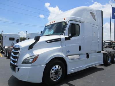 Freightliner Cascadia 126 Sleeper Semi Truck - 72" Raised Roof Sleeper, Detroit 455HP, 12 Speed Dt12 Automatic
