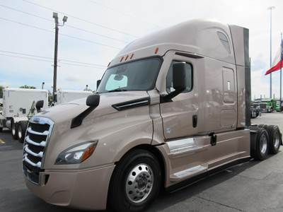 Freightliner Cascadia 126 Sleeper Semi Truck - 72" Raised Roof Sleeper, Detroit 455HP, 12 Speed Dt12 Automatic