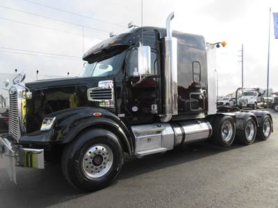 Freightliner Coronado 122 SD Tri Axle Sleeper Semi Truck - 72" Mid Roof Sleeper, Detroit 600HP, 18 Speed Manual