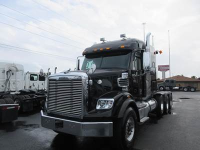 Freightliner Coronado 122 SD Tri Axle Sleeper Semi Truck - 72" Mid Roof Sleeper, Detroit 600HP, 18 Speed Manual