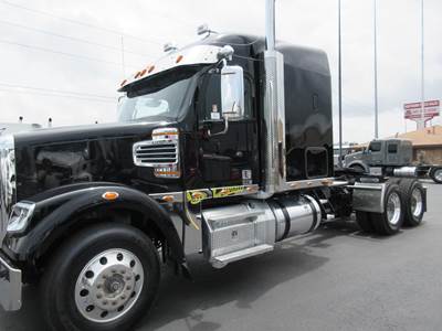 Freightliner Coronado 122 SD Sleeper Semi Truck - 70" Mid Roof Sleeper, Detroit 505HP, 18 Speed Manual