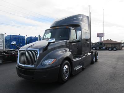 International LT Sleeper Semi Truck - 73" Raised Roof Sleeper, Cummins 450HP, 12 Speed Automatic