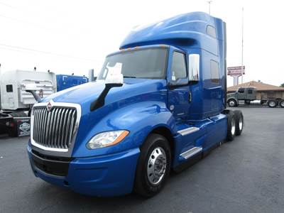 International LT Sleeper Semi Truck - 73" Raised Roof Sleeper, Cummins 450HP, 12 Speed Automatic