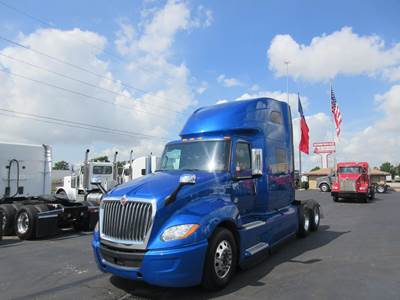 International LT Sleeper Semi Truck - 73" Mid Roof Sleeper, Cummins 450HP, 12 Speed Automatic