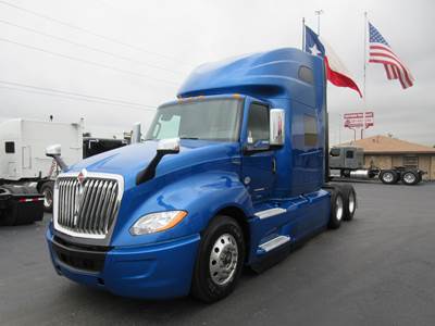 International LT Sleeper Semi Truck - 73" Raised Roof Sleeper, Cummins 450HP, 12 Speed Automatic