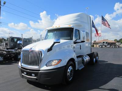 International LT Sleeper Semi Truck - 56" Mid Roof Sleeper, Cummins 455HP, 12 Speed Endurant Automatic