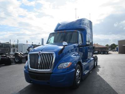 International LT Sleeper Semi Truck - 73" Raised Roof Sleeper, Cummins 450HP, 12 Speed Endurant Automatic