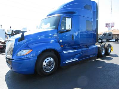 International LT Sleeper Semi Truck - 73" Raised Roof Sleeper, Cummins 450HP, 12 Speed Automatic