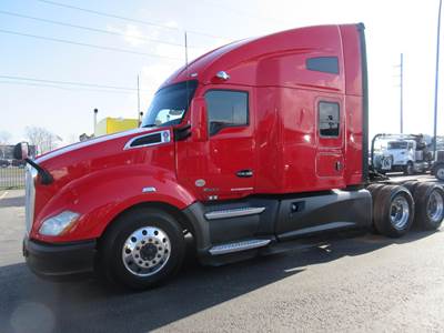 Kenworth T680 Sleeper Semi Truck - 72" Raised Roof Sleeper, Cummins 450HP, 10 Speed Smart Advantage Automatic