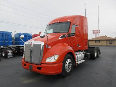 Kenworth T680 Sleeper Semi Truck - 48" Mid Roof Sleeper, Paccar 455HP, 12 Speed Automatic