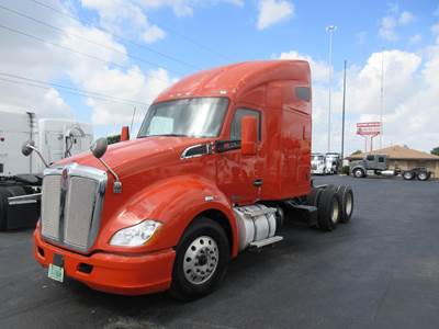 Kenworth T680 Sleeper Semi Truck - Raised Roof Sleeper, Cummins 450HP, 10 Speed Automatic