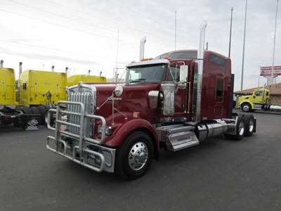 Kenworth W900L Sleeper Semi Truck - 86" Mid Roof Sleeper, Cummins 450HP, 10 Speed Automatic