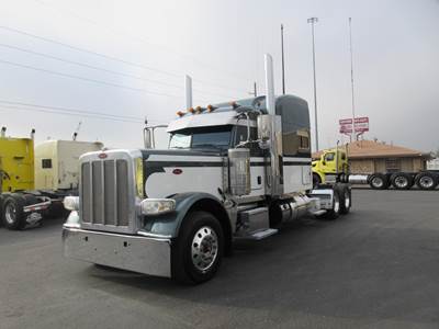 Peterbilt 389 Sleeper Semi Truck - 72" Mid Roof Sleeper, Cummins 565HP, 18 Speed Manual