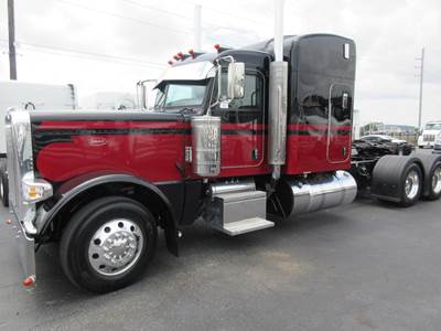 Peterbilt 389 Sleeper Semi Truck - Mid Roof Sleeper, Cummins 565HP, 18 Speed Manual