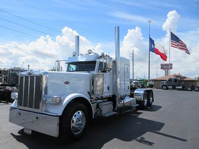 Peterbilt 389 Sleeper Semi Truck - 48" Flat Top Sleeper, Cummins 565HP, 18 Speed Manual