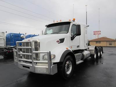 Peterbilt 567 Tri Axle Sleeper Semi Truck - 48" Flat Top Sleeper, Cummins 605HP, 18 Speed Automatic
