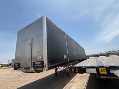 Fontaine 48x102 Aluminum Curtain Side Trailer - Air Ride