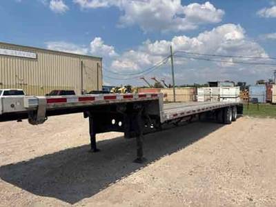Transcraft 53x102 Combination Drop Deck Trailer - Air Ride, Fixed Spread Axle