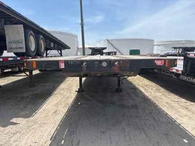 Fontaine 48x102 Tri Axle Combination Flatbed Trailer - Air Ride, Fixed Spread Axle