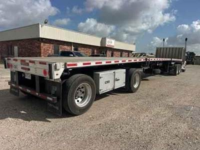 Fontaine 48x102 Combination Flatbed Trailer - Air Ride, Sliding Axle