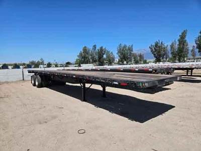 Fruehauf 45x96 Steel Flatbed Trailer - Air Ride, Sliding Axle