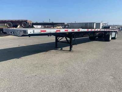 Transcraft 48x102 Combination Flatbed Trailer - Air Ride, Fixed Spread Axle