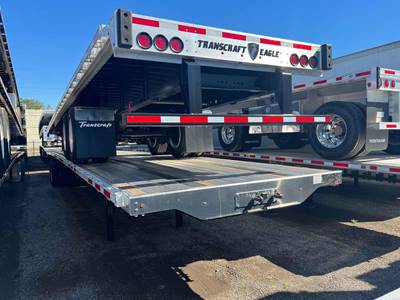 Transcraft 53x102 Combination Flatbed Trailer - Air Ride, Sliding Axle