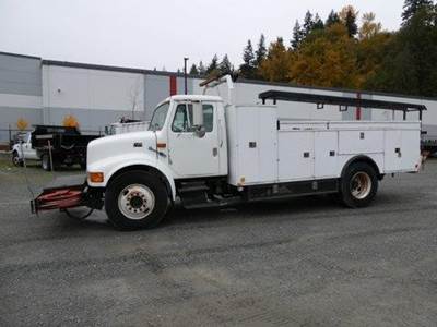International 4700 Mechanic / Service Truck - Automatic