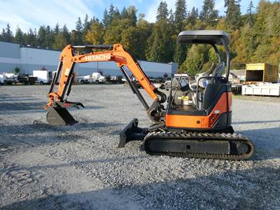 Hitachi ZX30U-3 Mini Excavator