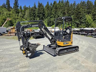 John Deere 26 P-TIER Mini Excavator